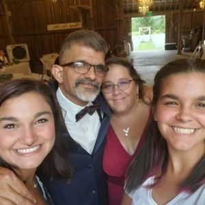 Meet your Posher, Kendra